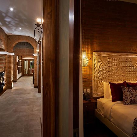 Hotel Otavalo Exterior photo