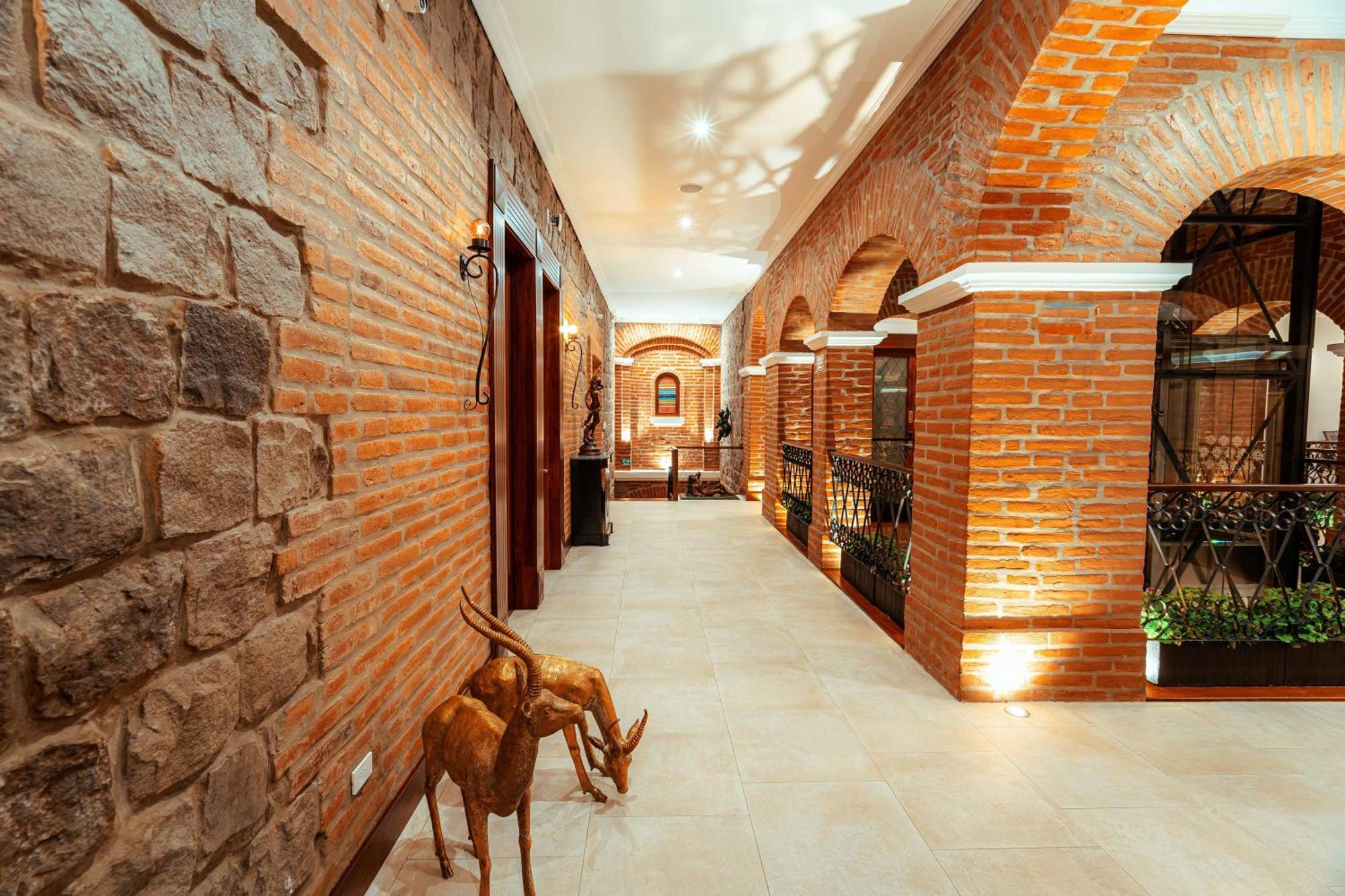 Hotel Otavalo Exterior photo